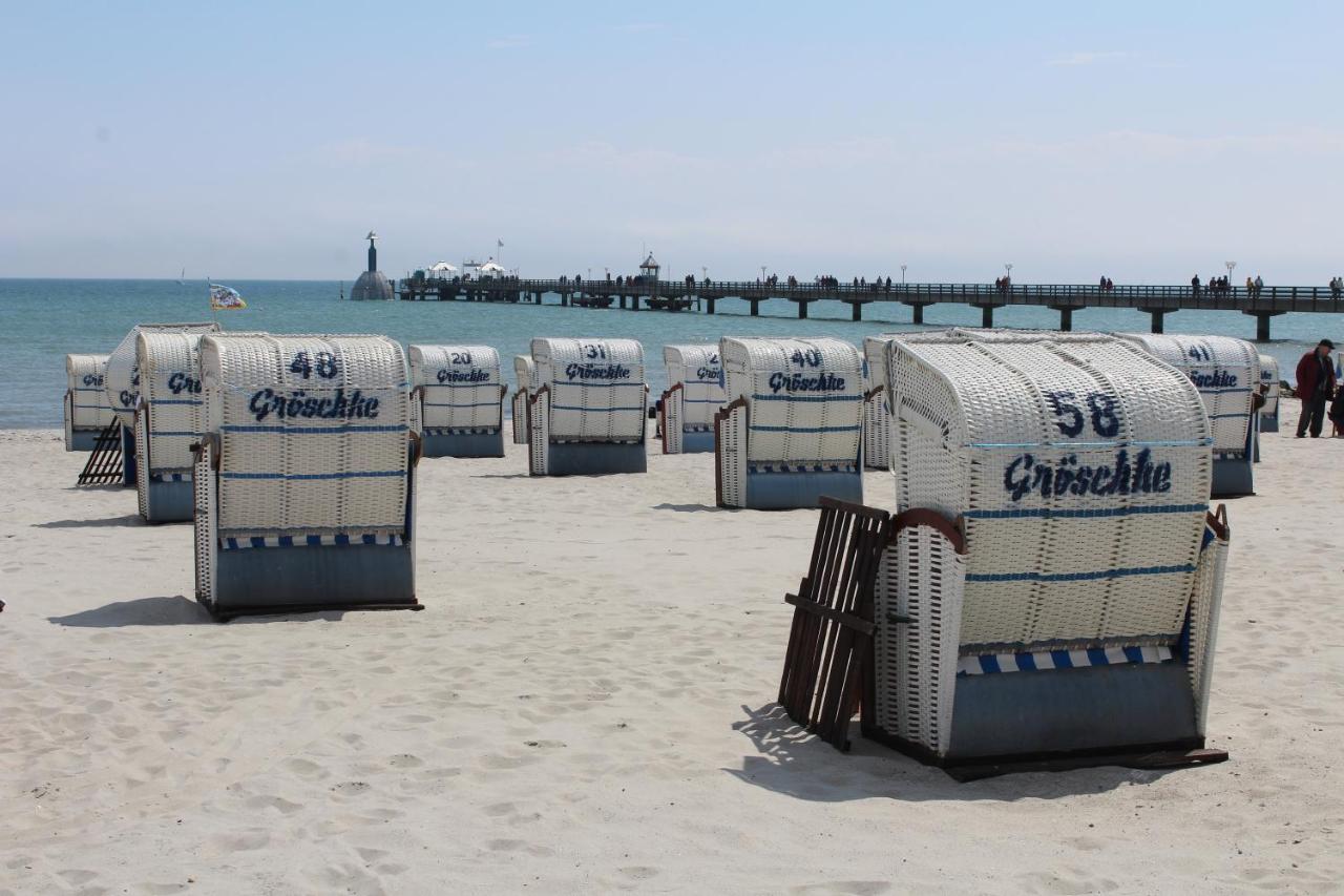 Ferienwohnungen Im Haus Strandburg Грёмиц Экстерьер фото